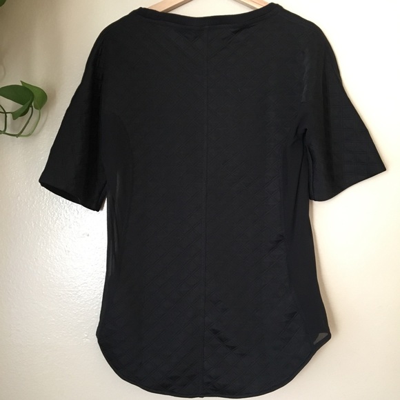 NWT WALTER BAKER TOP W/ SHEER SIDES - Picture 2 of 6
